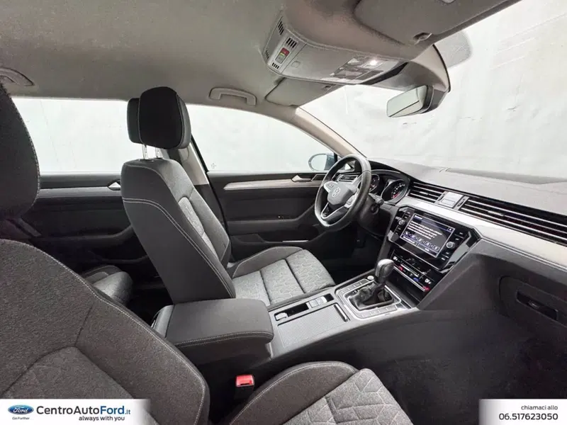 Volkswagen Passat Variant usata a Roma (6)