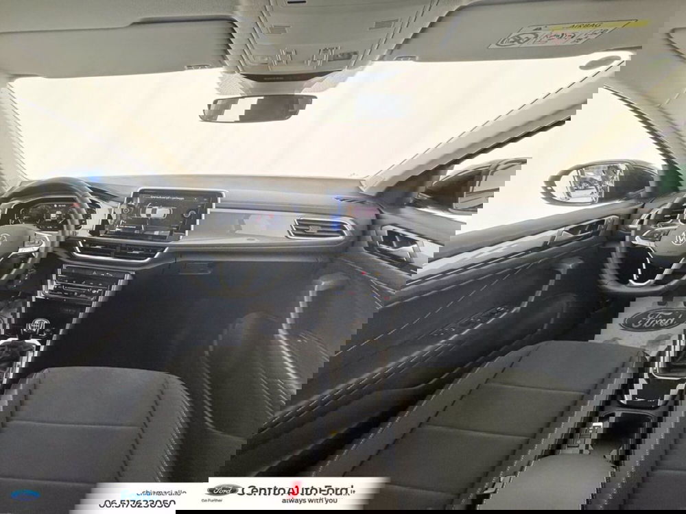 Volkswagen T-Roc nuova a Roma (10)