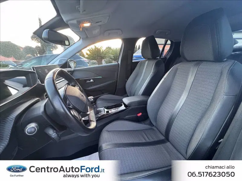 Peugeot 208 usata a Roma (11)