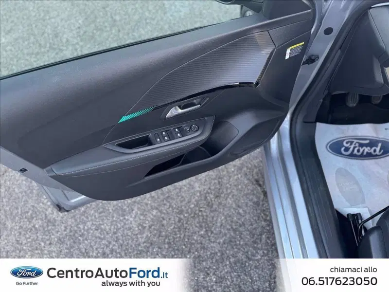 Peugeot 208 usata a Roma (9)
