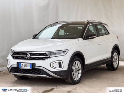 Volkswagen T-Roc 1.0 TSI Style del 2023 usata a Albano Laziale