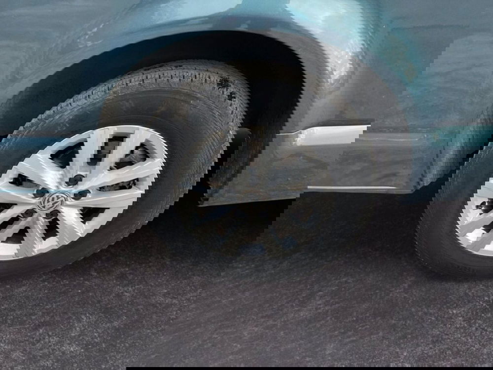 Volkswagen Multivan usata a Milano (16)