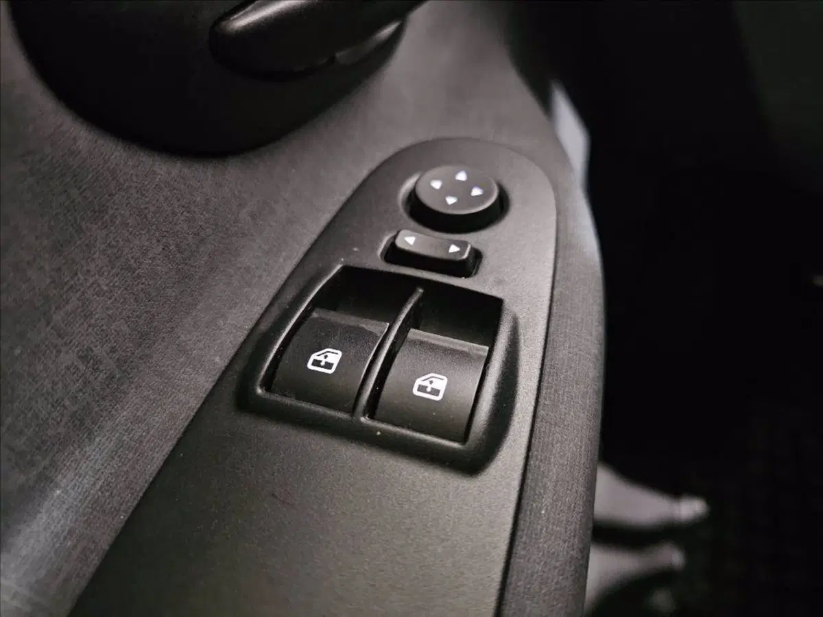 Lancia Ypsilon usata a Palermo (18)