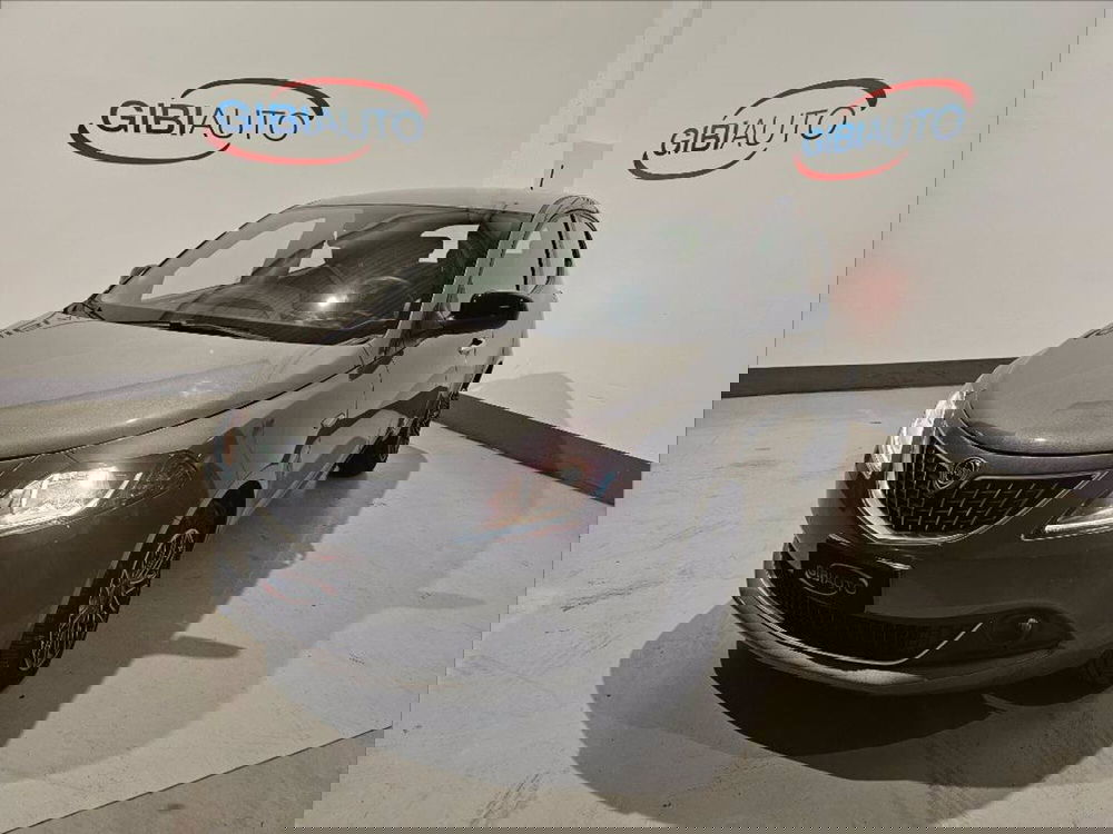 Lancia Ypsilon usata a Palermo (4)