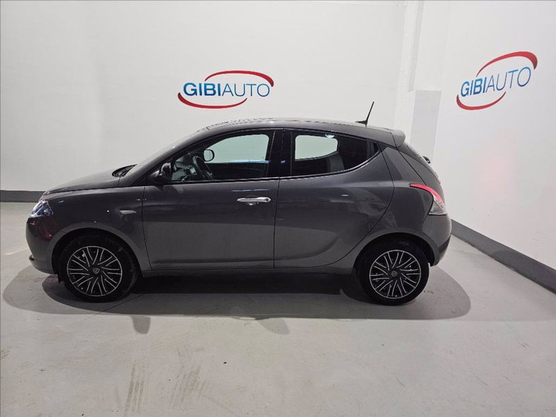 Lancia Ypsilon usata a Palermo (5)