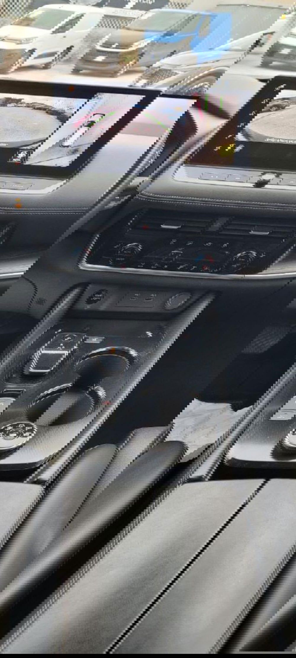 Nissan X-Trail usata a Napoli (9)