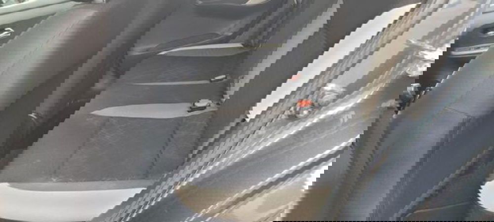 Nissan Micra usata a Napoli (7)