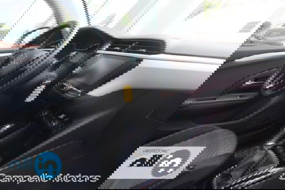 Opel Corsa usata a Venezia (12)