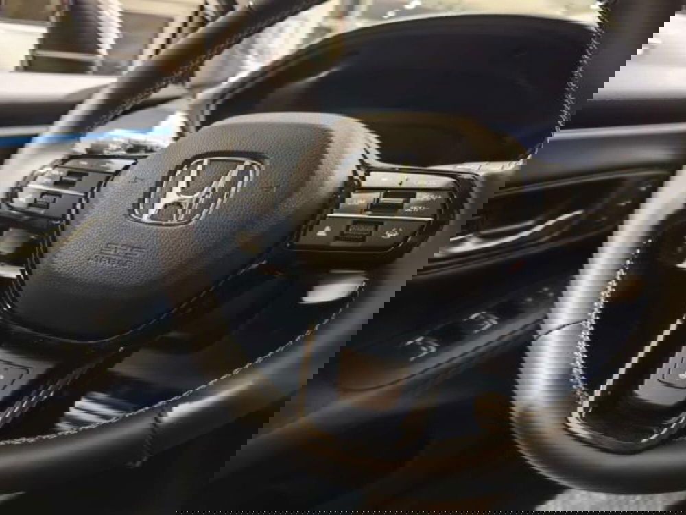 Honda ZR-V nuova a Savona (10)