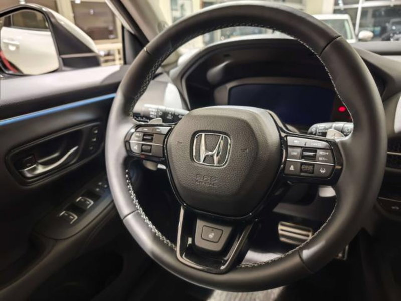 Honda ZR-V nuova a Savona (11)