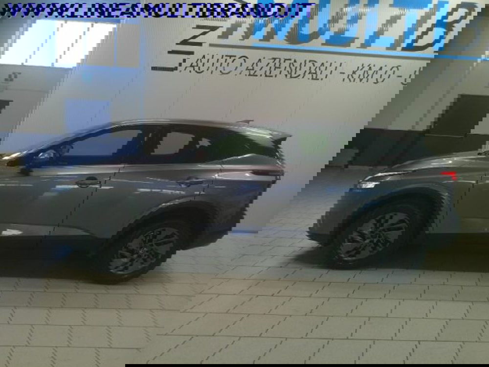 Nissan Qashqai usata a Piacenza (2)