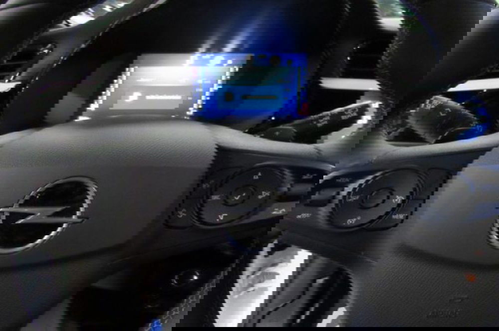 Opel Corsa usata a Milano (11)