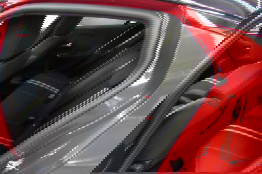 Opel Corsa nuova a Milano (13)