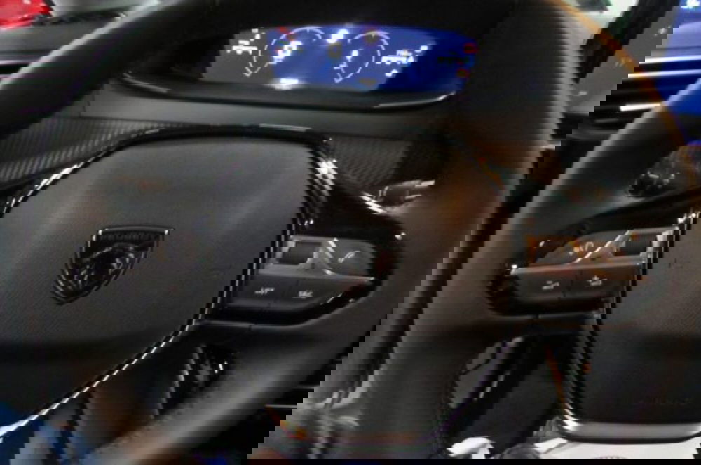 Peugeot 208 usata a Milano (11)