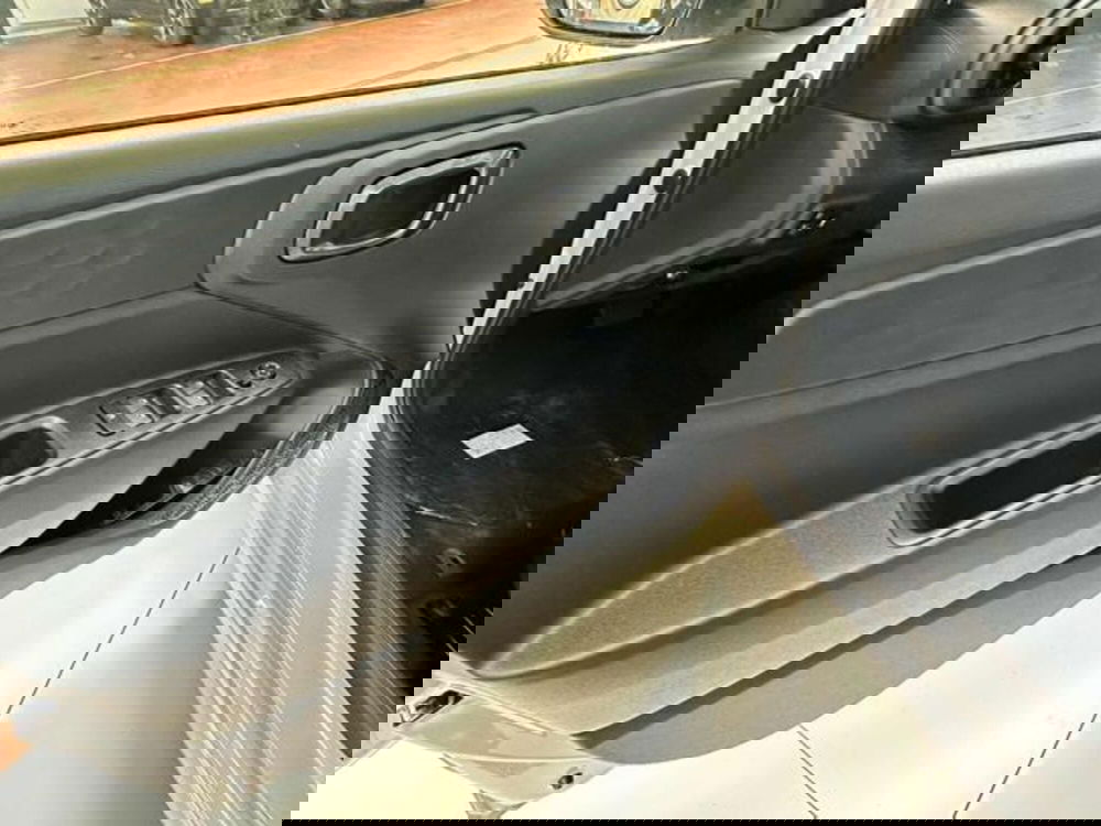 Hyundai i10 nuova a Milano (10)