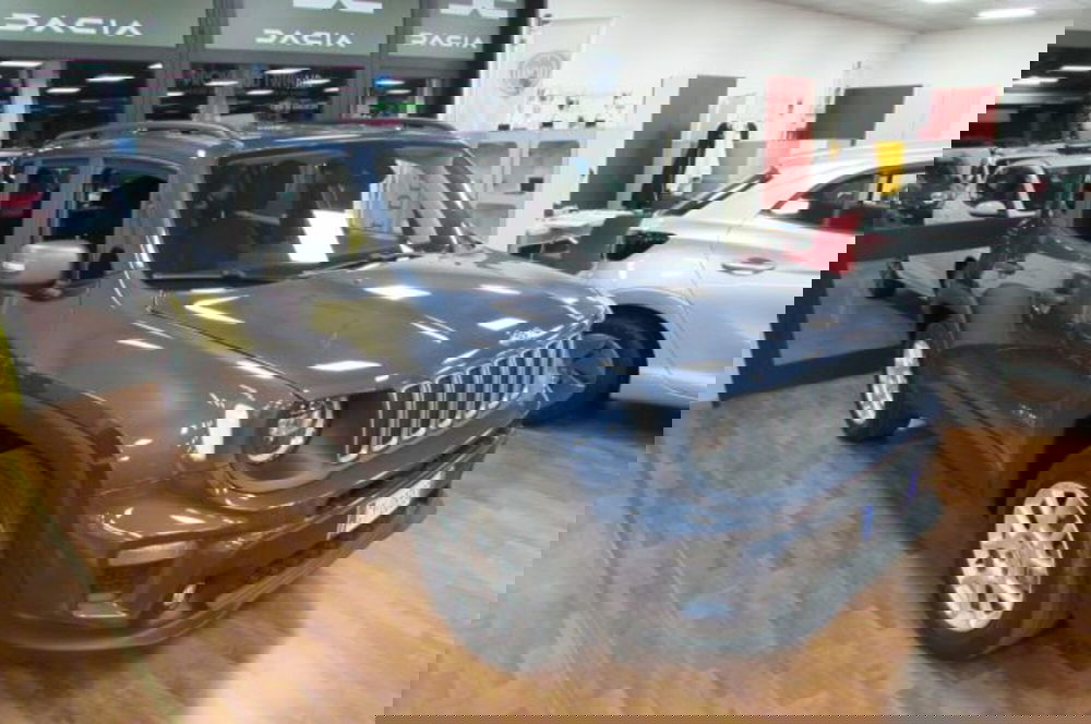 Jeep Renegade usata a Milano (2)