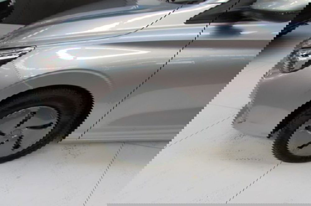 Mg MG3 nuova a Milano (5)