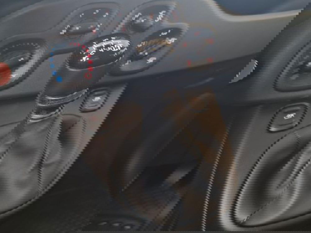 Fiat Panda nuova a Salerno (17)