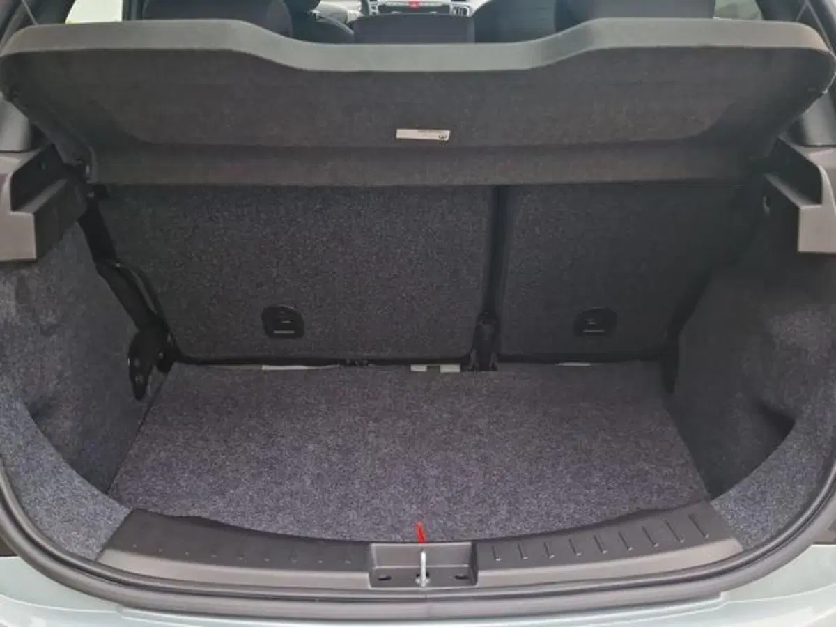 Lancia Ypsilon nuova a Salerno (8)