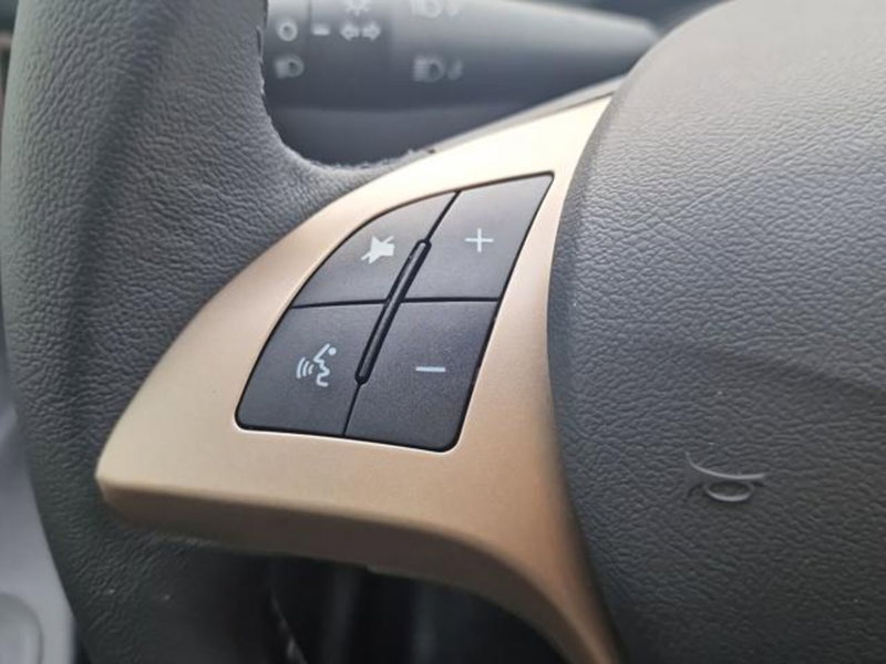 Lancia Ypsilon nuova a Salerno (20)