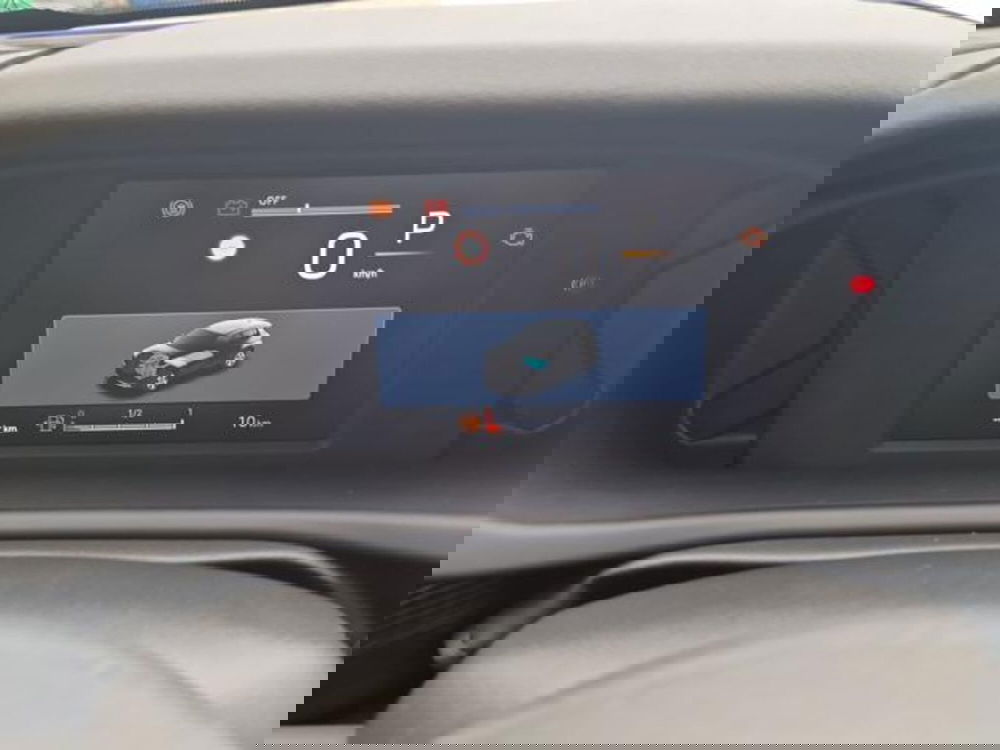 Jeep Avenger nuova a Salerno (11)