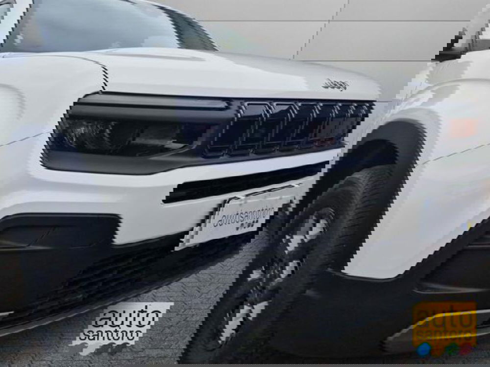 Jeep Avenger nuova a Salerno (8)