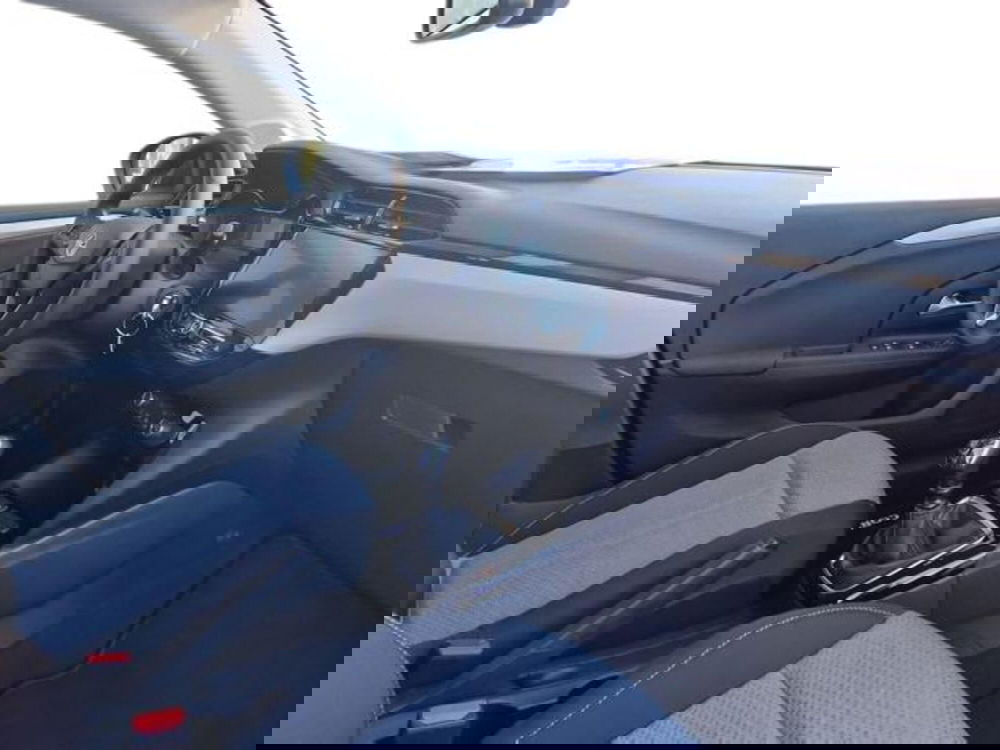 Opel Corsa nuova a Salerno (13)