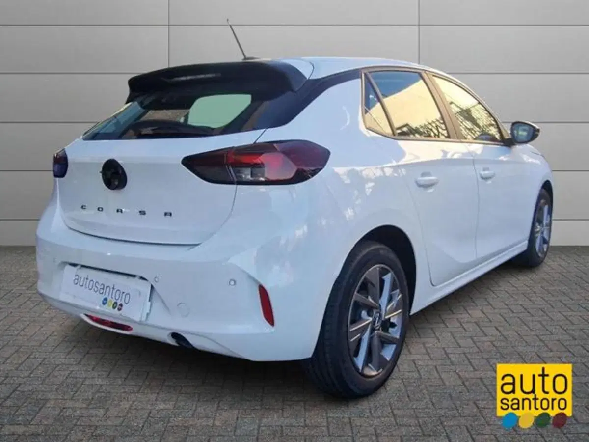 Opel Corsa nuova a Salerno (3)