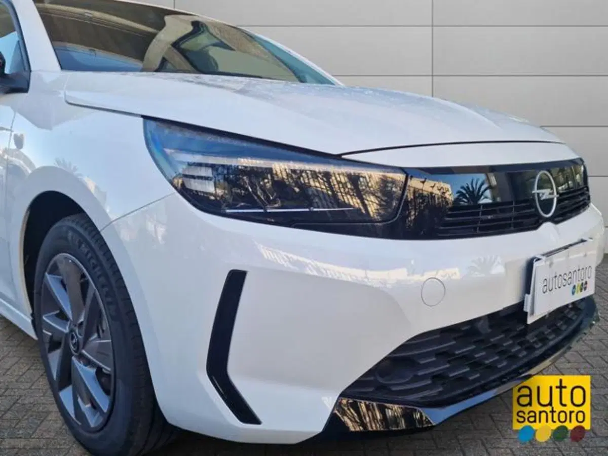 Opel Corsa nuova a Salerno (8)