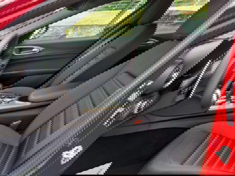 Alfa Romeo Giulia nuova a Monza e Brianza (11)