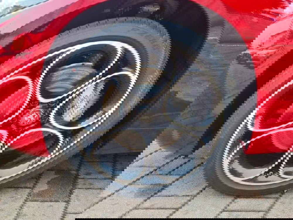 Alfa Romeo Giulia nuova a Monza e Brianza (13)