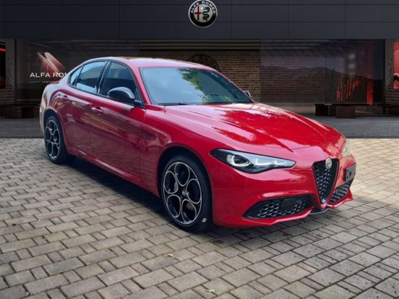 Alfa Romeo Giulia nuova a Monza e Brianza (3)