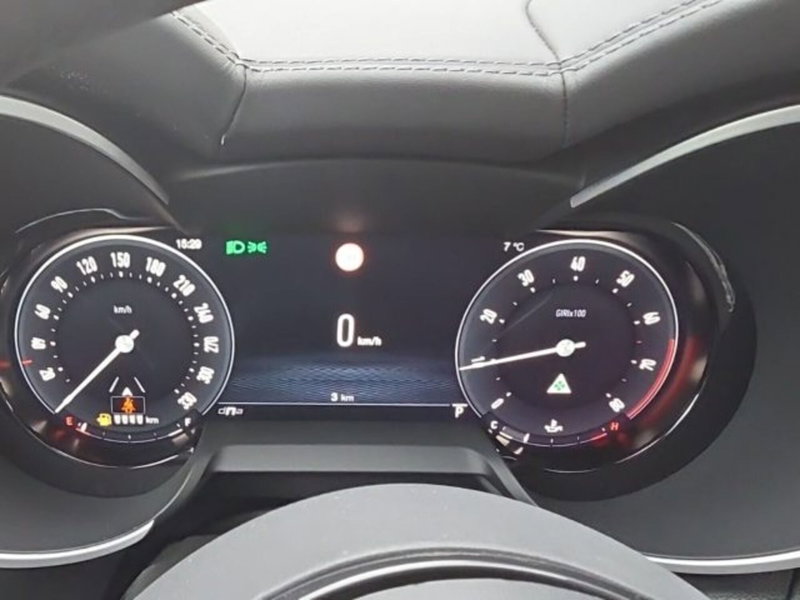 Alfa Romeo Stelvio nuova a Monza e Brianza (10)