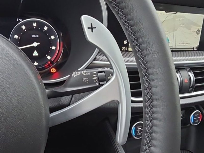 Alfa Romeo Stelvio nuova a Monza e Brianza (19)