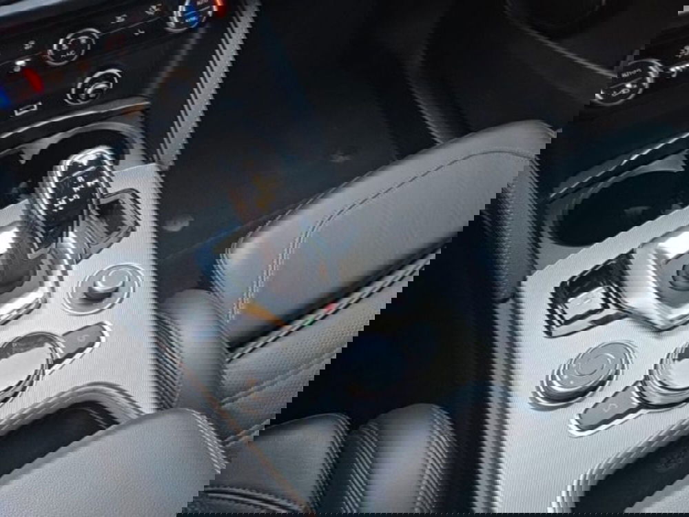 Alfa Romeo Stelvio usata a Monza e Brianza (18)