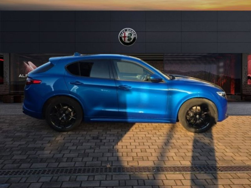 Alfa Romeo Stelvio usata a Monza e Brianza (4)