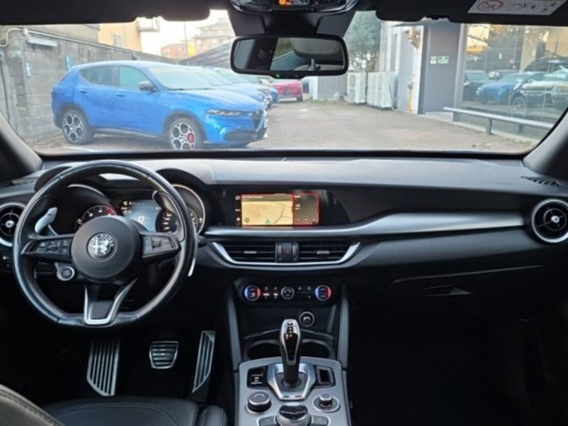Alfa Romeo Stelvio usata a Monza e Brianza (8)