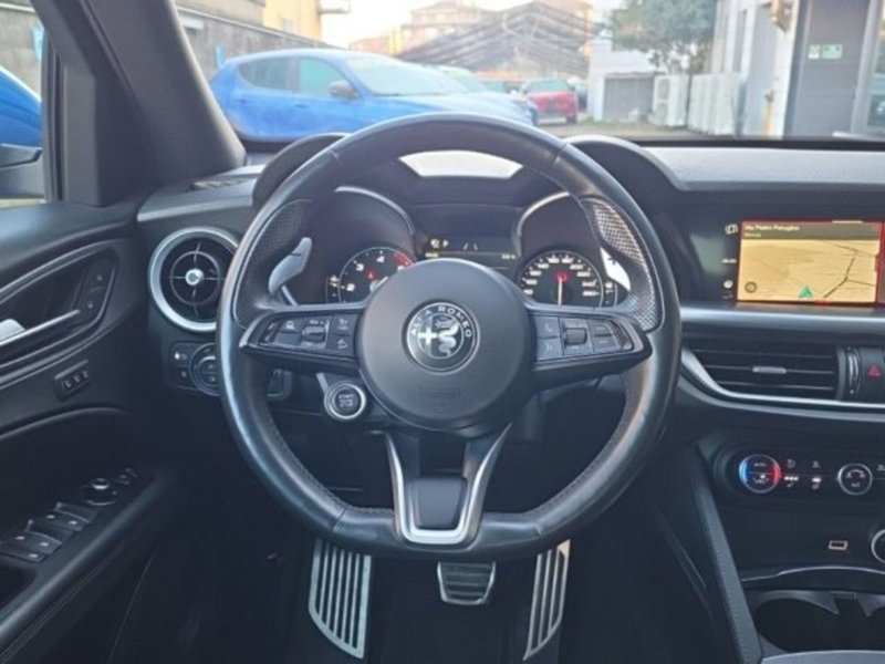 Alfa Romeo Stelvio usata a Monza e Brianza (9)