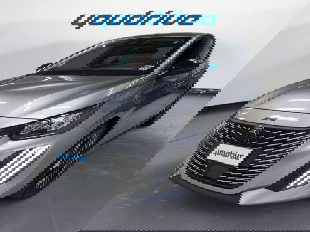 Peugeot 208 usata a Napoli