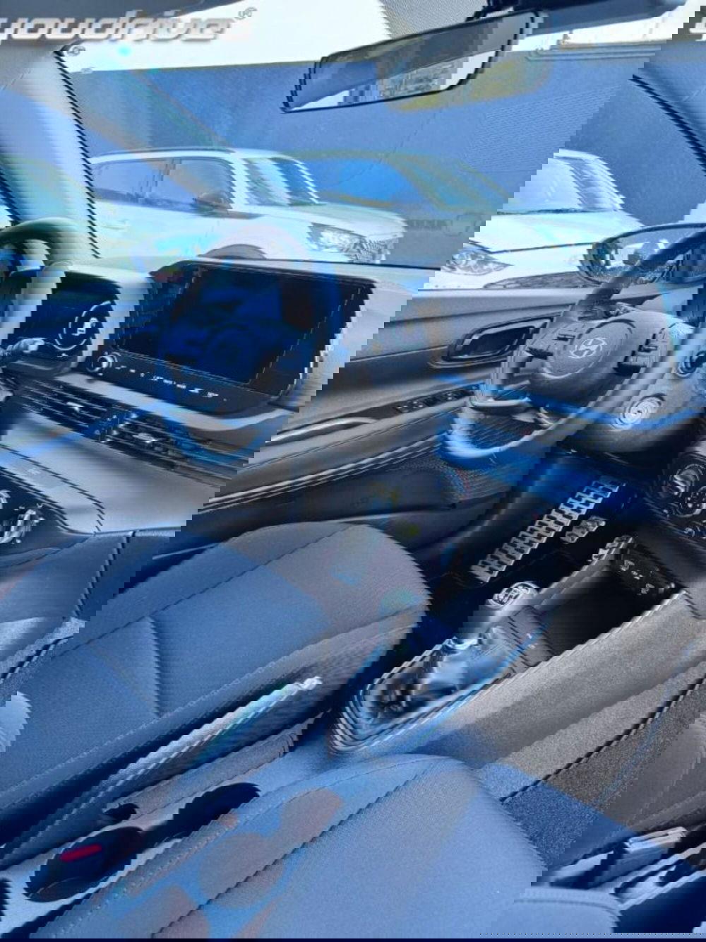 Hyundai Bayon nuova a Napoli (8)