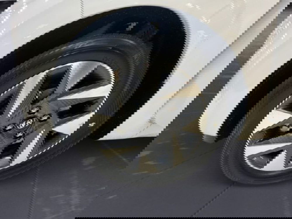 Hyundai i10 nuova a Napoli (14)