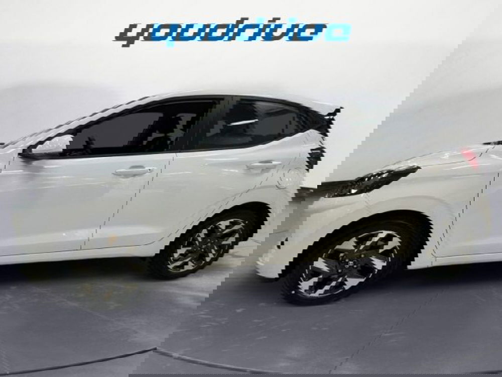 Hyundai i10 nuova a Napoli (2)