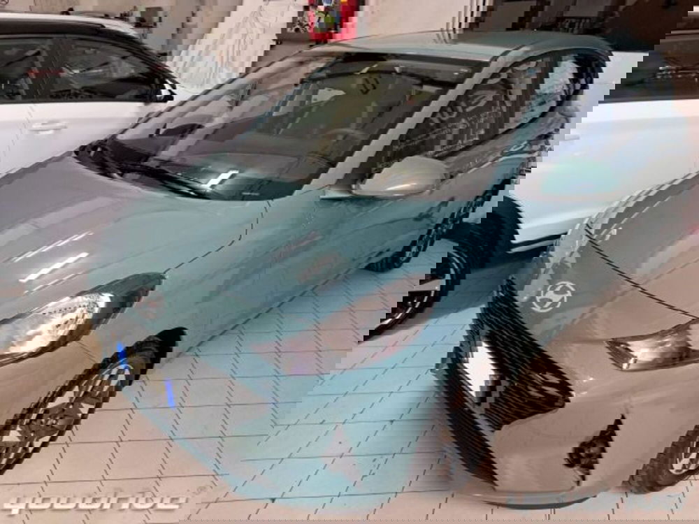 Hyundai i10 nuova a Napoli (2)