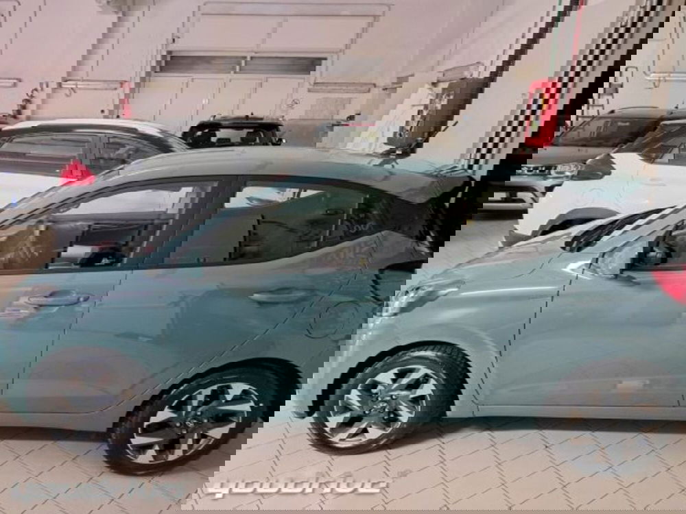 Hyundai i10 nuova a Napoli (3)