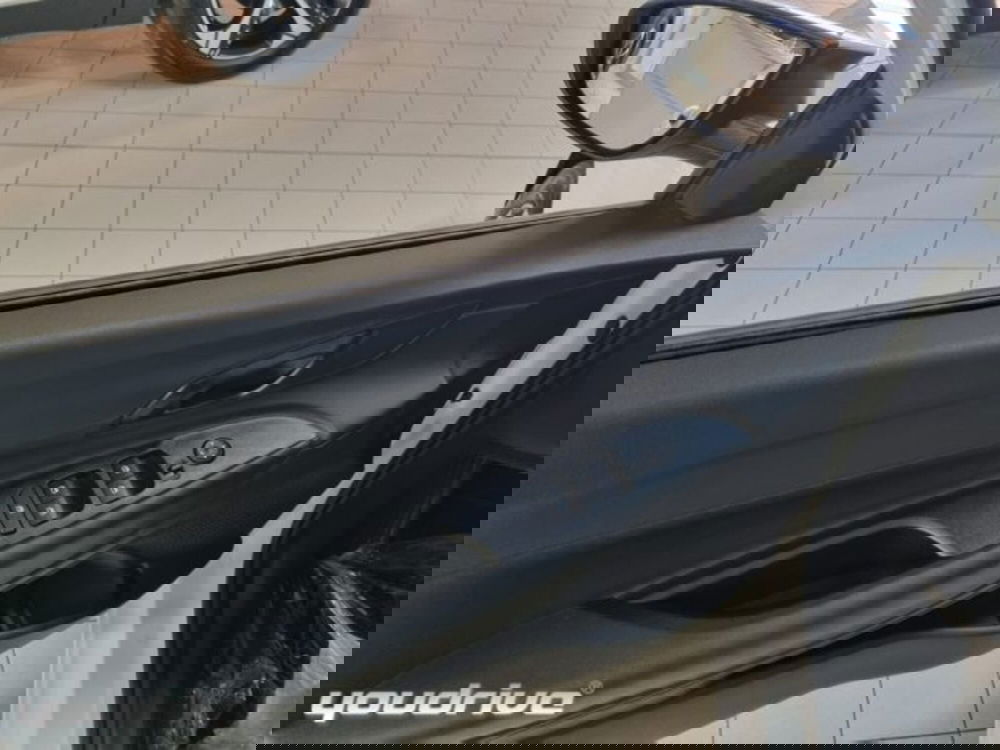 Hyundai i20 nuova a Napoli (14)