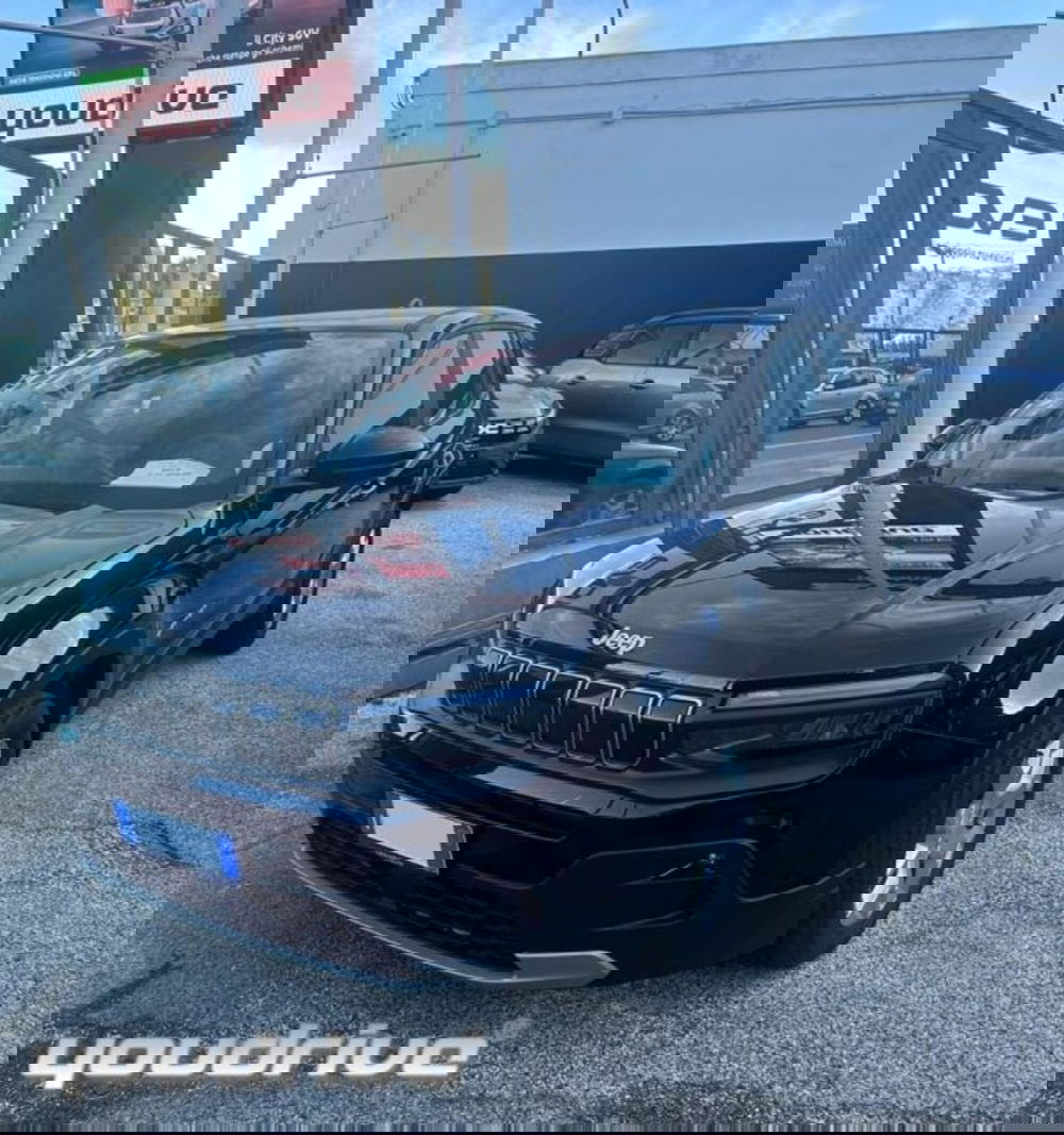 Jeep Avenger nuova a Napoli (2)