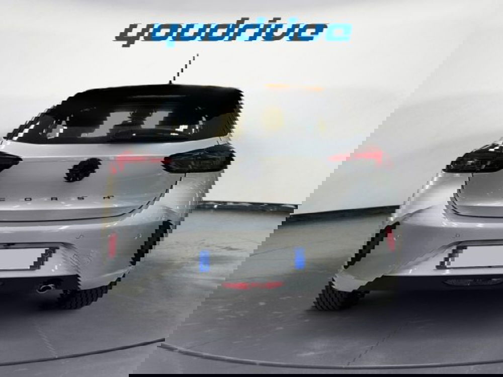 Opel Corsa nuova a Napoli (4)