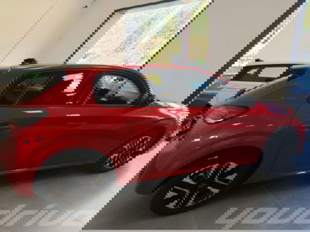 Peugeot 208 nuova a Napoli (2)