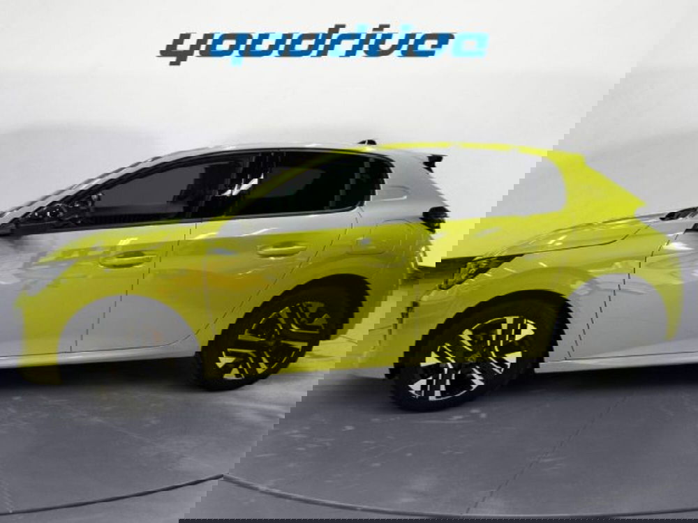 Peugeot 208 nuova a Napoli (2)