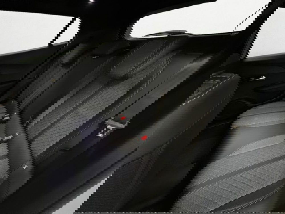 Peugeot 2008 nuova a Napoli (13)